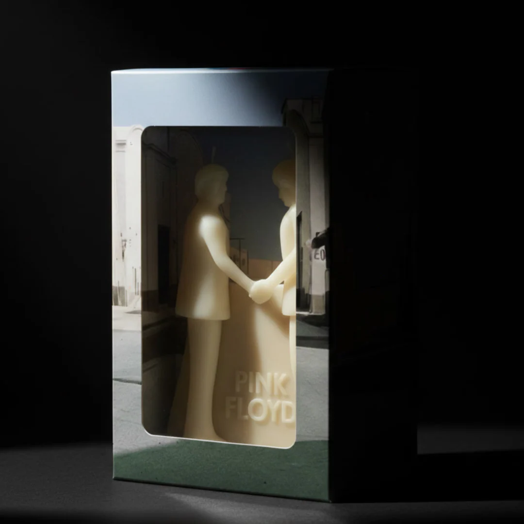 Wish You Were Here Sculpted Candle - Image 4